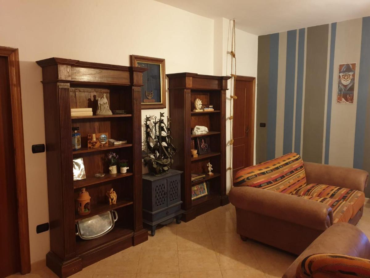 Апартаменты Attico In Riva Al Mare Галлиполи Экстерьер фото